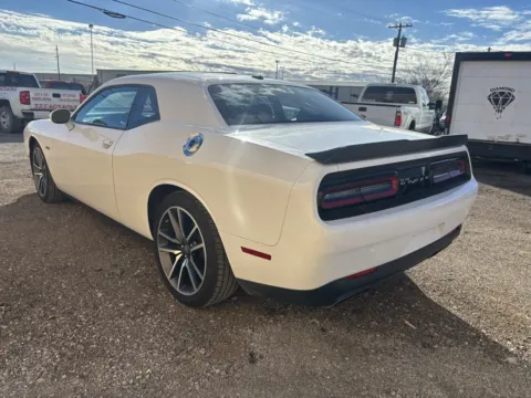 More photos of 2023 Dodge Challenger R/T at 4M Autoplex - Industrial Blvd, TX