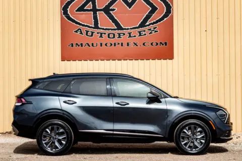 Photos of 2023 Kia Sportage Hybrid SX-Prestige for sale in Abilene, TX at 4M Autoplex - Industrial Blvd