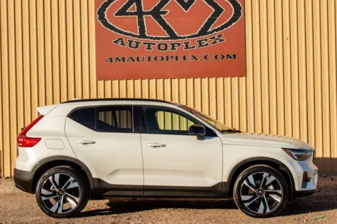 Photos of 2025 Volvo XC40 B5 Plus Dark Theme for sale in Abilene, TX at 4M Autoplex - Industrial Blvd