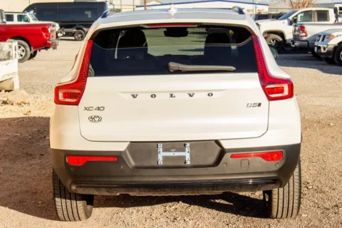 More photos of 2025 Volvo XC40 B5 Plus Dark Theme at 4M Autoplex - Industrial Blvd, TX