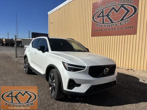 White 2025 Volvo XC40 B5 Plus Dark Theme for sale in Abilene, TX