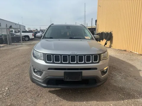 Photos of 2021 Jeep Compass Latitude for sale in Abilene, TX at 4M Autoplex - Industrial Blvd