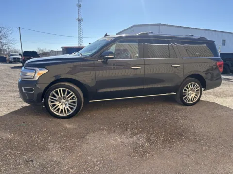 More photos of 2023 Ford Expedition Max Limited at 4M Autoplex - Industrial Blvd, TX