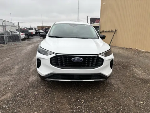 Photos of 2024 Ford Escape Active for sale in Abilene, TX at 4M Autoplex - Industrial Blvd