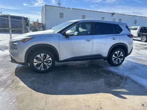 More photos of 2023 Nissan Rogue SV at 4M Autoplex - Industrial Blvd, TX