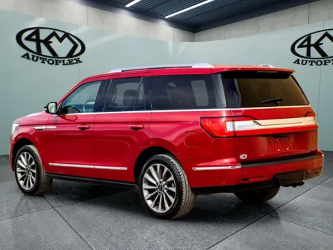 More photos of 2020 Lincoln Navigator Reserve at 4M Autoplex - Industrial Blvd, TX