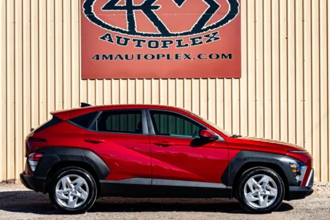 Photos of 2024 Hyundai Kona SE for sale in Abilene, TX at 4M Autoplex - Industrial Blvd