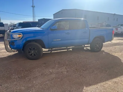More photos of 2020 Toyota Tacoma at 4M Autoplex - Industrial Blvd, TX