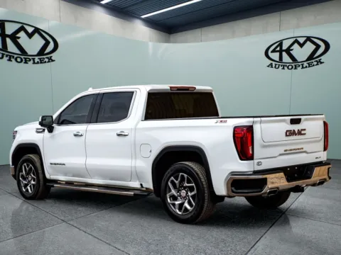 More photos of 2023 GMC Sierra 1500 SLT at 4M Autoplex - Industrial Blvd, TX