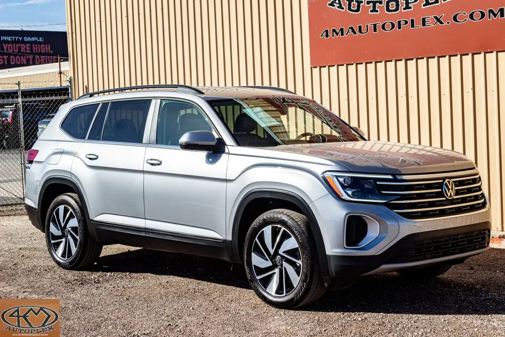 Silver 2025 Volkswagen Atlas 2.0T SE w/Technology for sale in Abilene, TX