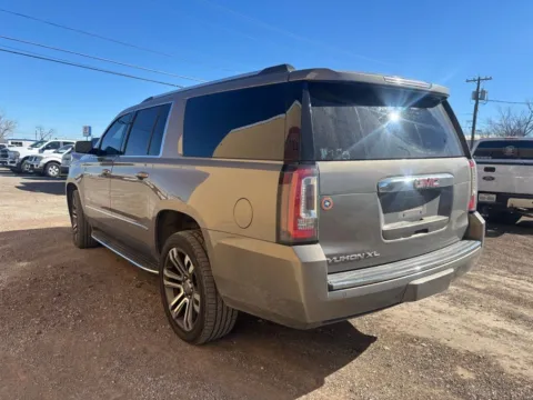 More photos of 2019 GMC Yukon XL Denali at 4M Autoplex - Industrial Blvd, TX