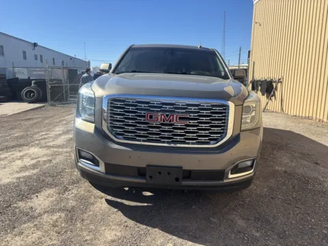 Photos of 2019 GMC Yukon XL Denali for sale in Abilene, TX at 4M Autoplex - Industrial Blvd