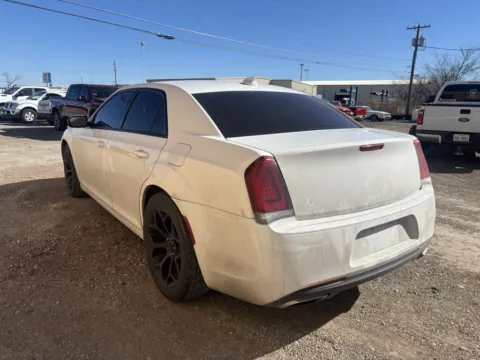 More photos of 2017 Chrysler 300 S at 4M Autoplex - Industrial Blvd, TX