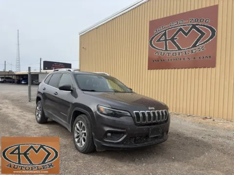 Gray 2019 Jeep Cherokee Latitude Plus for sale in Abilene, TX