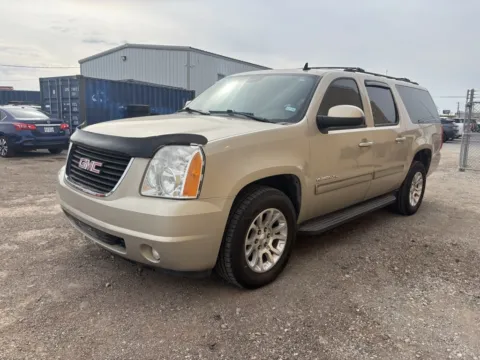 Another view of 2011 GMC Yukon XL SLE 1500 for sale in Abilene, TX at 4M Autoplex - Industrial Blvd