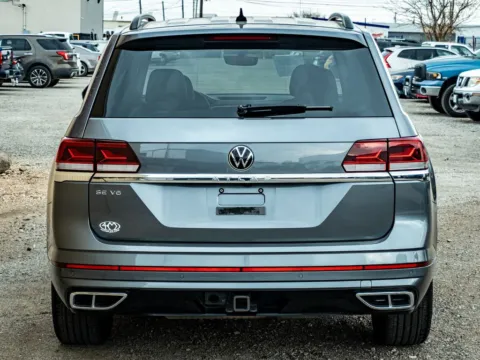 More photos of 2021 Volkswagen Atlas 3.6L V6 SE w/Technology R-Line at 4M Autoplex - Industrial Blvd, TX