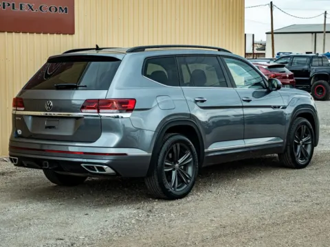 Another view of 2021 Volkswagen Atlas 3.6L V6 SE w/Technology R-Line for sale in Abilene, TX at 4M Autoplex - Industrial Blvd