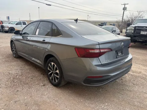 More photos of 2022 Volkswagen Jetta 1.5T S at 4M Autoplex - Industrial Blvd, TX
