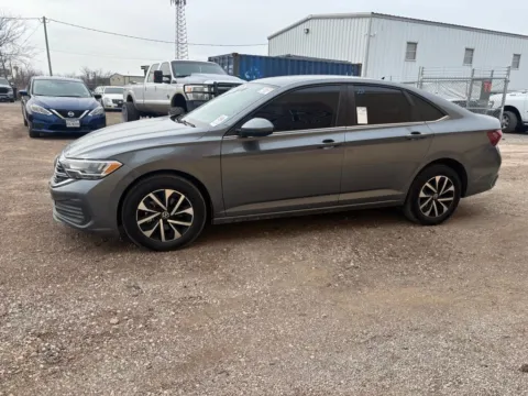 More photos of 2022 Volkswagen Jetta 1.5T S at 4M Autoplex - Industrial Blvd, TX