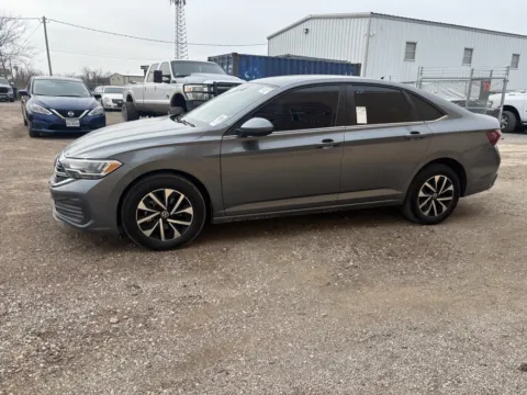 More photos of 2022 Volkswagen Jetta 1.5T S at 4M Autoplex - Industrial Blvd, TX