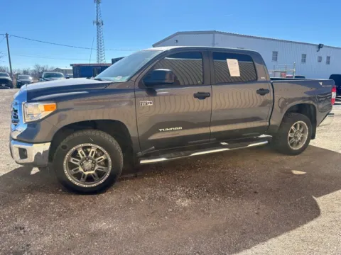 More photos of 2017 Toyota Tundra SR5 at 4M Autoplex - Industrial Blvd, TX