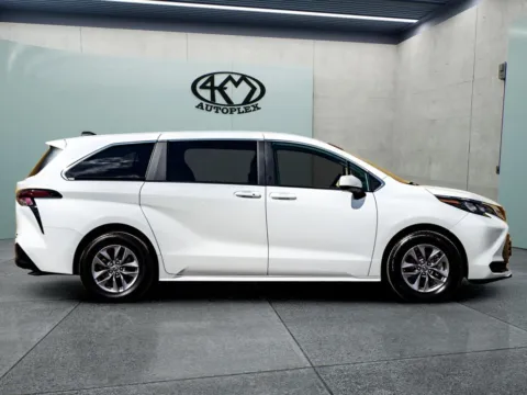 Photos of 2024 Toyota Sienna LE for sale in Abilene, TX at 4M Autoplex - Industrial Blvd