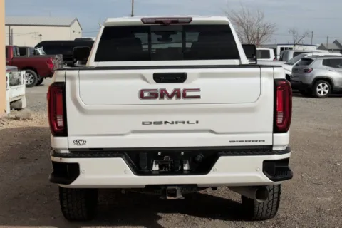 More photos of 2022 GMC Sierra 2500HD Denali at 4M Autoplex - Industrial Blvd, TX