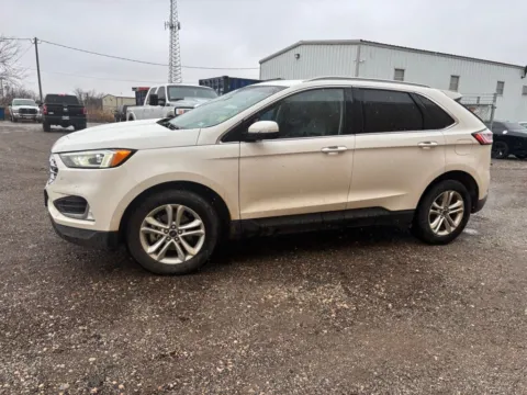 More photos of 2020 Ford Edge SEL at 4M Autoplex - Industrial Blvd, TX