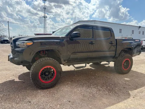 More photos of 2018 Toyota Tacoma SR at 4M Autoplex - Industrial Blvd, TX