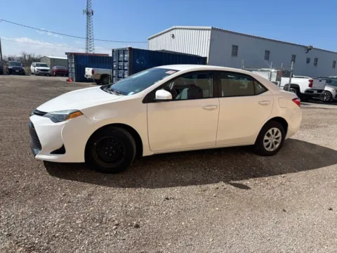 More photos of 2017 Toyota Corolla L at 4M Autoplex - Industrial Blvd, TX
