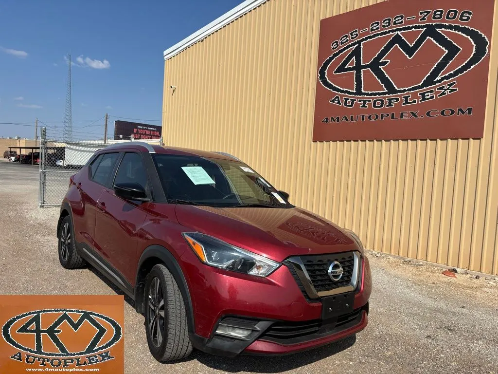 Red 2020 Nissan Kicks SR for sale in Abilene, TX