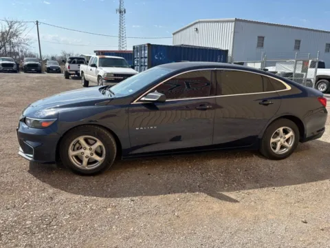 More photos of 2017 Chevrolet Malibu LS at 4M Autoplex - Industrial Blvd, TX