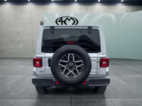 More photos of 2024 Jeep Wrangler Sahara at 4M Autoplex - Industrial Blvd, TX