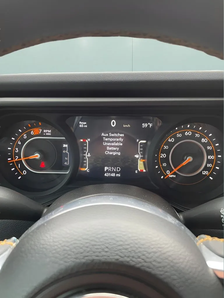 2024 Jeep Wrangler 4-Door Sahara - Photo 22