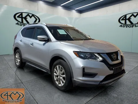 Silver 2019 Nissan Rogue SV for sale in Abilene, TX