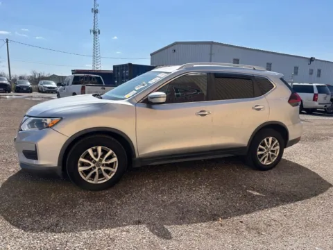 More photos of 2019 Nissan Rogue SV at 4M Autoplex - Industrial Blvd, TX