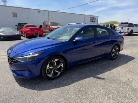 More photos of 2023 Hyundai Elantra SEL at 4M Autoplex - Industrial Blvd, TX