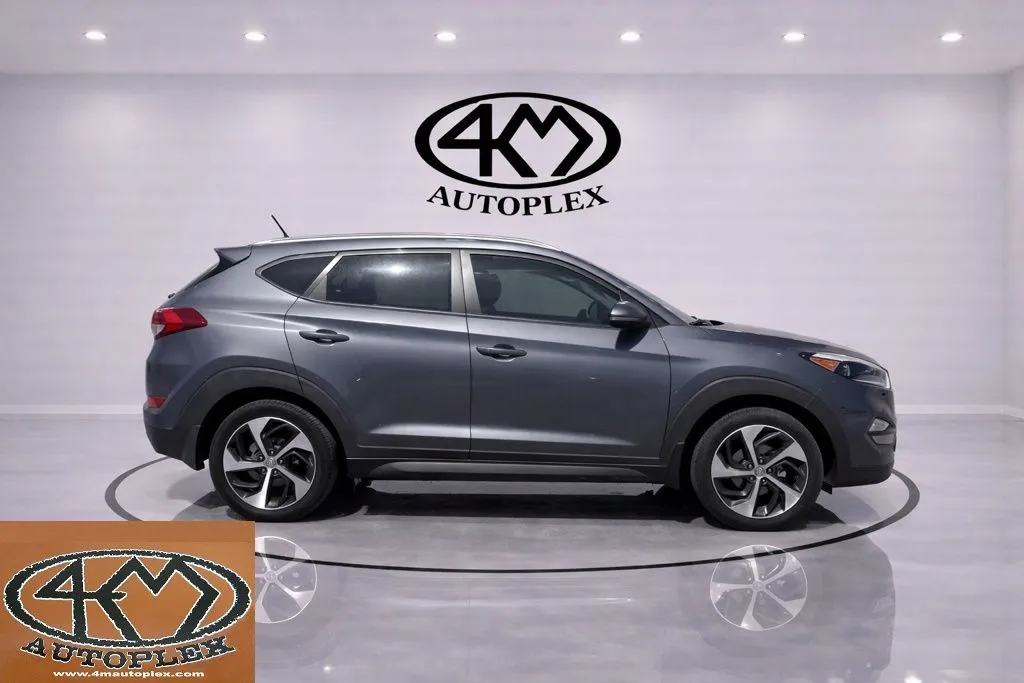 2016 Hyundai Tucson Sport