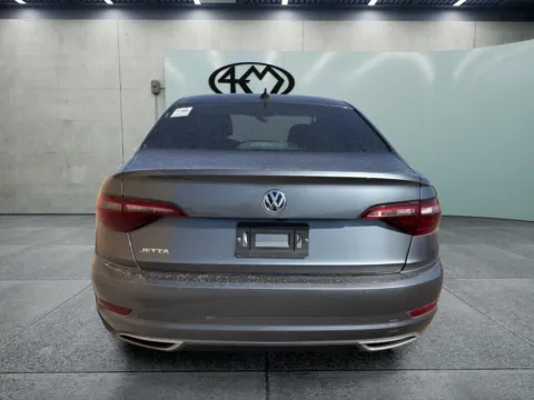 More photos of 2021 Volkswagen Jetta R-Line at 4M Autoplex - Industrial Blvd, TX