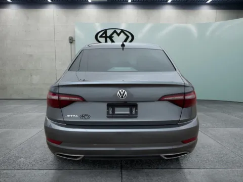 More photos of 2021 Volkswagen Jetta R-Line at 4M Autoplex - Industrial Blvd, TX