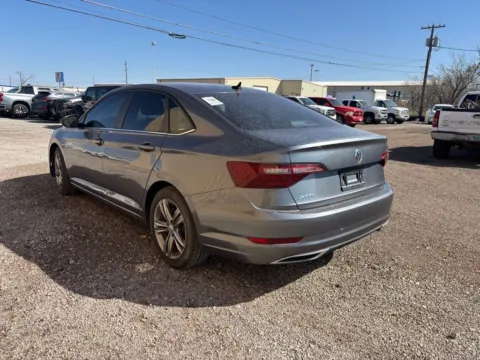 More photos of 2021 Volkswagen Jetta R-Line at 4M Autoplex - Industrial Blvd, TX