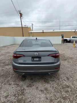 More photos of 2021 Volkswagen Jetta R-Line at 4M Autoplex - Industrial Blvd, TX