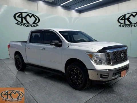 White 2018 Nissan Titan SV for sale in Abilene, TX