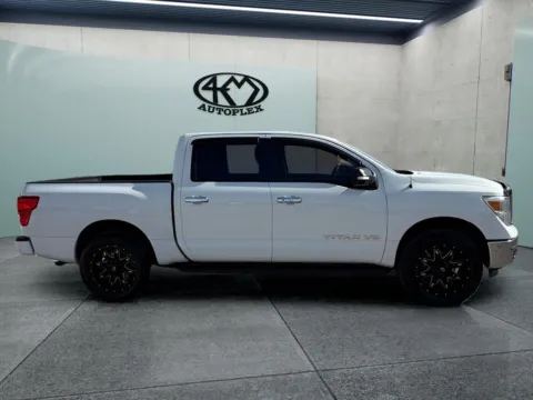Photos of 2018 Nissan Titan SV for sale in Abilene, TX at 4M Autoplex - Industrial Blvd