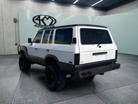 More photos of 1987 Toyota Land Cruiser at 4M Autoplex - Industrial Blvd, TX