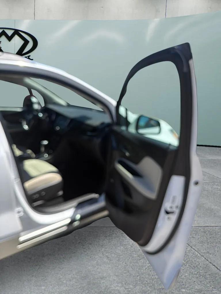 Buick Encore photo 16