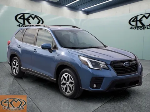 Blue 2024 Subaru Forester Premium for sale in Abilene, TX
