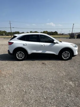 Photos of 2021 Ford Escape SE for sale in Abilene, TX at 4M Autoplex - Industrial Blvd