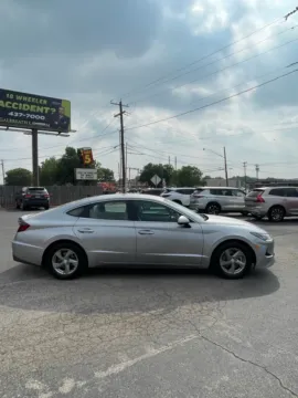 Photos of 2021 Hyundai Sonata SE for sale in Abilene, TX at 4M Autoplex - Industrial Blvd
