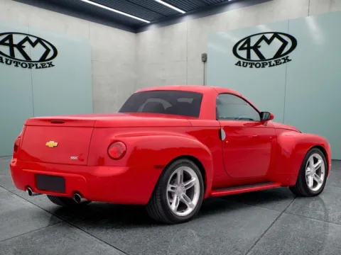 More photos of 2005 Chevrolet SSR at 4M Autoplex - Industrial Blvd, TX
